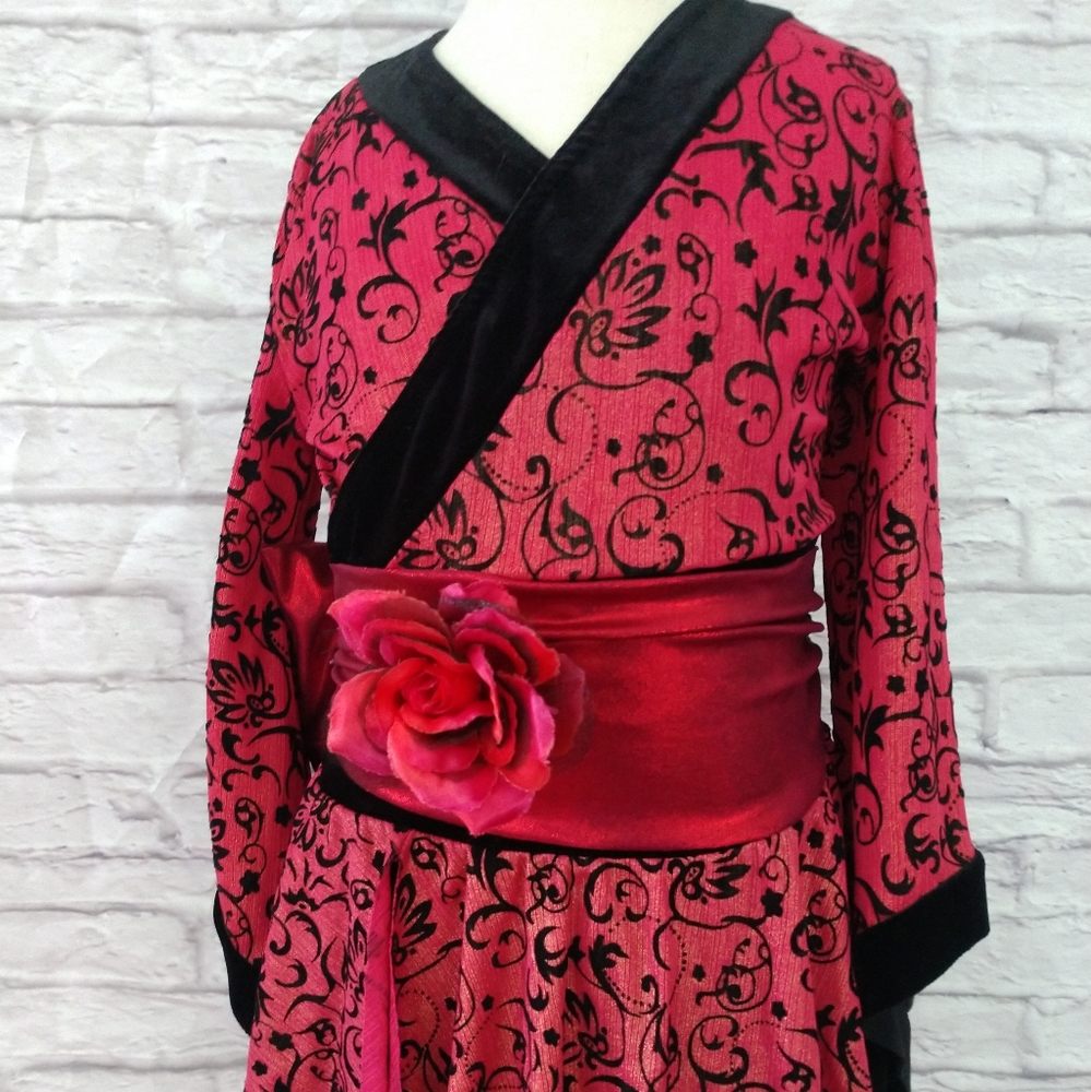 Dance costume red and black child medium